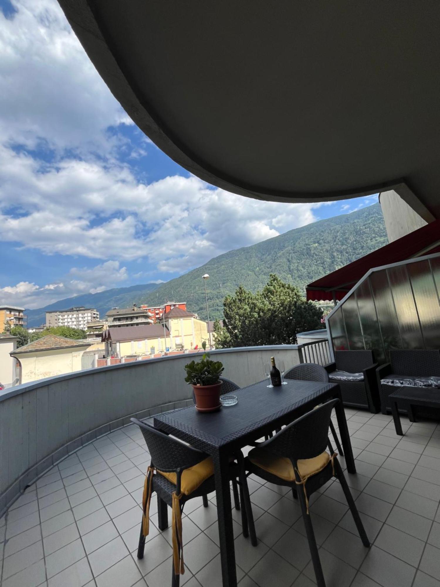 Casa Vacanze Lucia Tirano Dış mekan fotoğraf